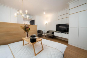 Poznań Żelazko - Old Town Studio, Top location - by Rentujemy